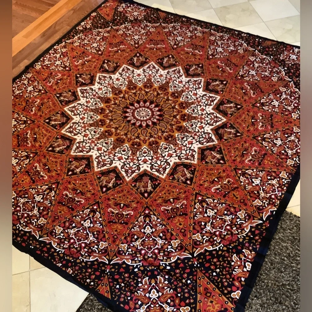 NEW IN PACKAGE- Tapestry -Large Wall Tapestry or really cool flat bed sheet!
